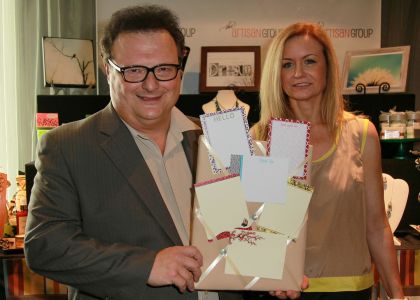 Wayne Knight - TV Land's "The Exes" (Haskell Lutz) with The BeezKneez.