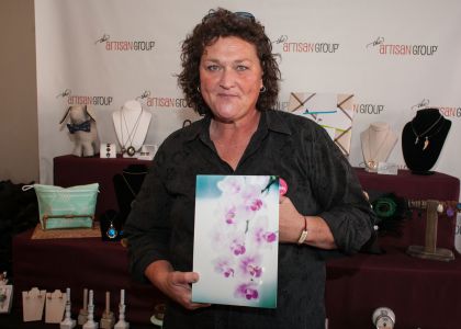 Dot-Marie Jones of Glee with <a href="https://www.facebook.com/naturesimagesbydesign" target="_blank">Nature's Images By Design</a>.