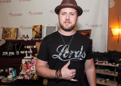AJ Buckley of Justified; CSI: NY, with <a href="https://www.facebook.com/SariBlueJewelry" target="_blank">SariBlue</a>.