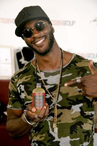 Aldis Hodge of "Straight Outta Compton"; "Leverage" with <a href="https://www.facebook.com/lovinahnaturals/" target="_blank">Lovinah Naturals</a>.