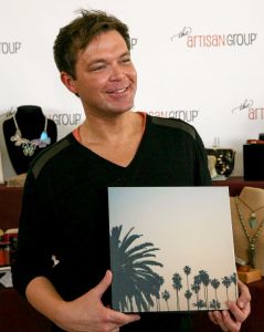 Bennett Righter, producer for "Saturday Night Live" (Nominated: Outstanding Variety Sketch Series) with <a href="https://www.facebook.com/CMcDonaldArtist/" target="_blank">Catherine McDonald</a>.