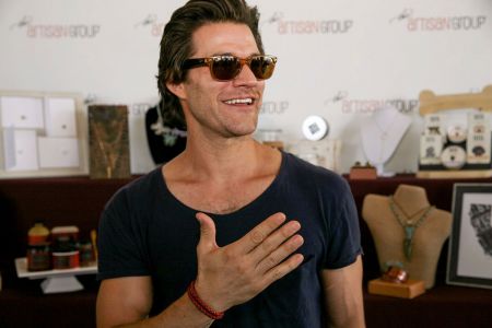 Johnny Whitworth of "The 100" and "Blindspot" with <a href="https://www.facebook.com/ScarlettSageDesigns/" target="_blank">Scarlett Sage Southland Designs</a>.