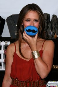 Jennifer Love Hewitt of "The Client List" with Engelfelt Designs.