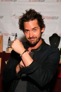 Will Kemp of "Girlfriend's Guide to Divorce" with Jewels for Hope.
